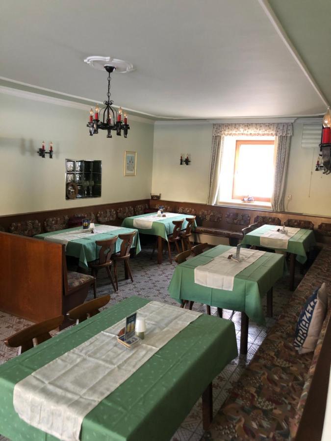 Gasthof Zum Maurer Hotel มาเรียตเซลล์ ภายนอก รูปภาพ